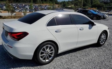 Mercedes Klasa A W177/V177 2019 Mercedes-Benz Klasa A 2019 Mercedes-Benz A-Class A 220 Sedan 2.0 Benzyna, zdjęcie 2