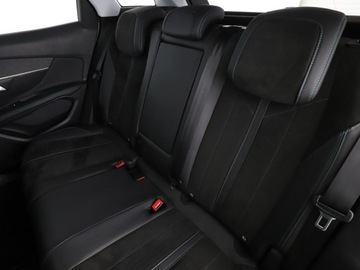 Peugeot 3008 II Crossover 1.2 PureTech 130KM 2018 Peugeot 3008 Crossway automat navi kamera tempomat, zdjęcie 16