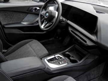 BMW Seria 1 F70 2026 BMW Seria 1 116 Design Hatchback 1.5 (122KM) 2026, zdjęcie 12