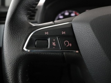 Seat Arona Crossover 1.0 EcoTSI 95KM 2019 Seat Arona 1.0 TSI Urban Klimatyzacja Tempomat, zdjęcie 29
