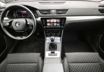 Skoda Superb III Liftback Facelifting 1.5 TSI 150KM 2022 Skoda Superb Ambition Pakiet Comfort, Tempomat, Apple CarPlay, Salon PL, 1, zdjęcie 33