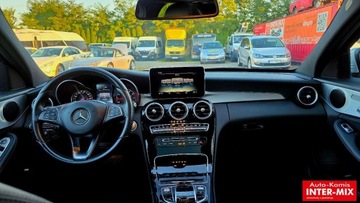 Mercedes Klasa C W205 2016 Mercedes-Benz Klasa C Mercedes-Benz C 300 4 MATIC 2.0 Benzyna 245KM, zdjęcie 29