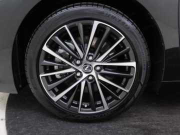 Lexus ES VII (XV70) Sedan Facelifting 300h 218KM 2025 Od ręki - 300h Business Edition 2.5 E-CVT 218KM | Podgrzewane fotele!, zdjęcie 16