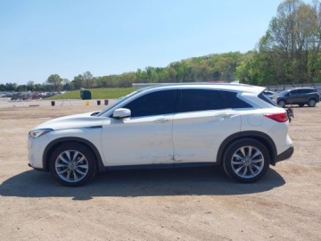 Infiniti QX50 2021 Infiniti QX50 2021 INFINITI QX50 LUXE 2.0 Benzyna 268KM, zdjęcie 3