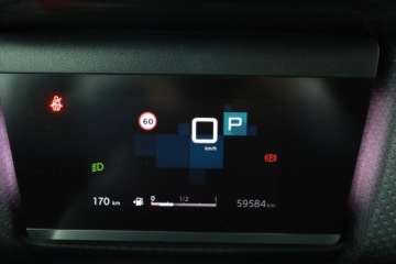 Citroen C4 III SUV 1.2 PureTech 130KM 2022 Citroen C4 1.2 PureTech, Salon Polska, zdjęcie 7