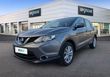 Nissan Qashqai II Crossover 1.6 DIG-T 163KM 2015 Nissan Qashqai 1.6 DIG-T Acenta 1.6 Benzyna 163KM
