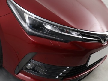 Toyota Corolla XI Sedan Facelifting 1,6 Valvematic 132KM 2017 Toyota Corolla 1.6 Valvematic, Salon Polska, zdjęcie 21