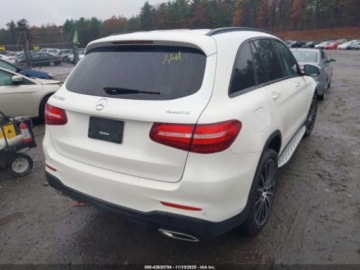 Mercedes GLC C253 2018 Mercedes-Benz GLC 2018 r., 2,0L GLC 300 4MATIC 2.0 Benzyna 241KM, zdjęcie 5