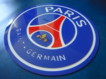 PSG Club Herb на стене - идеальный гаджет для дня подарка на день рождения