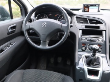 Peugeot 5008 I Minivan Facelifting 1.6 HDi 115KM 2014 Peugeot 5008 1.6 HDi, Salon Polska, Serwis ASO, zdjęcie 6