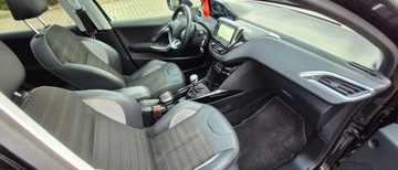 Peugeot 2008 I SUV Facelifting 1.2 PureTech 130KM 2017 Peugeot 2008 Polski Salon , I wlasciciel , pelen serwis ASO , 1.2 Benzyna, zdjęcie 14