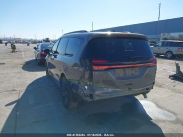 Chrysler Pacifica II 2021 Chrysler Pacifica Touring L 2021 3.6l 3.6 Benzyna 287KM, zdjęcie 4