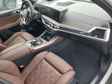 BMW X5 G05 2024 BMW X5 XDrive50E 2024 3.0l 3.0 Hybryda 483KM, zdjęcie 8