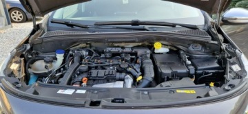 Peugeot 2008 I SUV Facelifting 1.5 BlueHDI 102KM 2018 Peugeot 2008 Jeden Właściciel BlueHDI Allure, zdjęcie 39