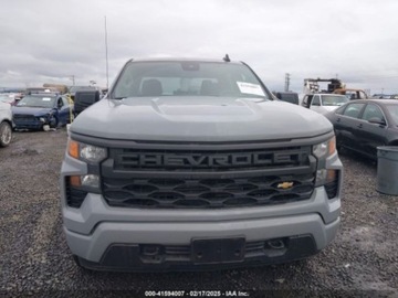 Chevrolet Silverado II 2024 Chevrolet Silverado 2024r., 1500 CUSTOM, od ubezpieczalni 2.7 Benzyna 310KM, zdjęcie 1