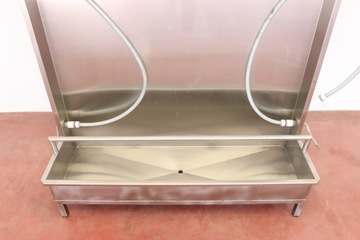 Стенка для полоскания одежды мясника