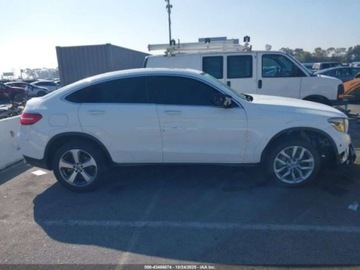 Mercedes GLC C253 2019 Mercedes-Benz GLC 300 Coupe 4Matic 2019 2.0L 2.0 Benzyna 241KM, zdjęcie 6