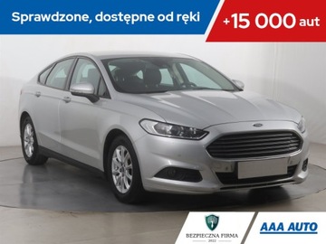 Ford Mondeo V Sedan 2.0 TDCi 180KM 2015 Ford Mondeo 2.0 TDCI, 177 KM, Automat, Navi