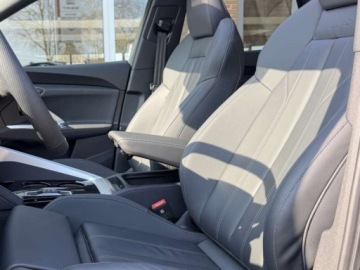 Audi 2025 AUDI Q5 TDI quattro S line Sportback Suv 2.0 (204KM) 2025, zdjęcie 3