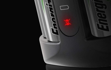 ЗАРЯДНОЕ УСТРОЙСТВО AAA AA ENERGIZER + 4 БАТАРЕИ AA 2000