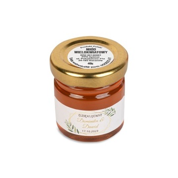 ГОСТЬ благодарит ПРИЧАСТЬЕ мешочек с медом на крещение