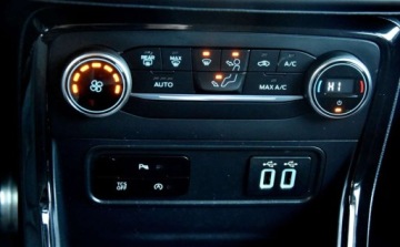 Ford Ecosport II SUV Facelifting 1.0 EcoBoost 125KM 2019 Ford EcoSport ST-line Idealny LED skora ALCANTARA navi. Benzyna 125KM, zdjęcie 26