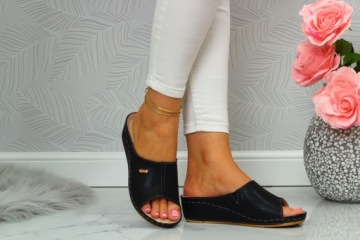 ЖЕНСКИЕ ШЛЕПАНЦЫ ИЗ ПОЛИРОВАННОЙ ПРОФИЛИРОВАННОЙ КОЖИ С ШИТЬЕМ