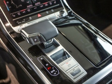 Audi Q7 II 2026 AUDI Q7 55 TFSI e quattro S Line Suv 3.0 (394KM) 2026, zdjęcie 10