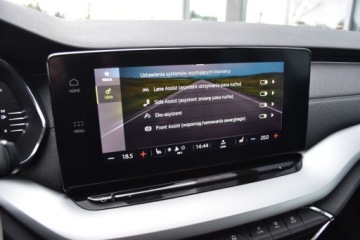 Skoda Octavia IV Kombi 2.0 TDI 150KM 2021 Skoda Octavia 2.0 TDI 150KM Style Kamera Czujniki Podgrz.fot Ambiente Navi, zdjęcie 20