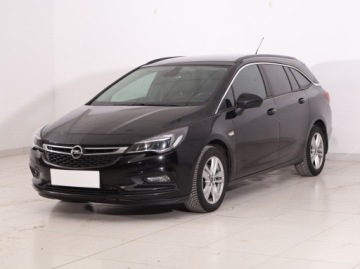 Opel Astra K Sports Tourer 1.6 CDTI 136KM 2018 Opel Astra 1.6 CDTI, Salon Polska, Serwis ASO, zdjęcie 1