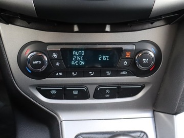 Ford Focus III Kombi Facelifting 1.0 EcoBoost 100KM 2014 Ford Focus 1.0 EcoBoost, Klima, Klimatronic, zdjęcie 12