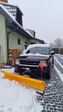 Снегоочиститель для автомобиля 4х4, производитель 200 см.