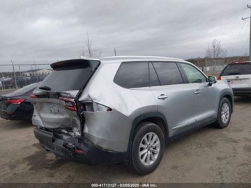 Toyota 2024 Toyota Grand Highlander 2024r., 4x4, 2.4L 2.4 Benzyna 265KM, zdjęcie 3