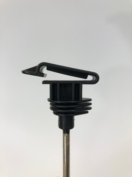 Изолятор для плетеной ленты длинной деревянной палки