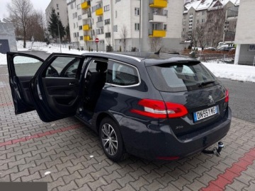Peugeot 308 II SW 1.2 PureTech 130KM 2016 Peugeot 308 1.2 PureTech 130KM GPF Stop &amp; Start Allure Business-Paket 2016r, zdjęcie 11