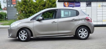 Peugeot 208 I Hatchback 3d 1.4 VTI 95KM 2012 Peugeot 208 Benzyna 95 KM Aso Super Stan Import Raty Oplaty 1.4 95KM, zdjęcie 7