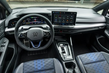 Volkswagen Golf VIII R Facelifting 2.0 TSI 333KM 2026 Volkswagen Golf R 2.0 TSI 4Motion 333 KM DSG -, zdjęcie 13