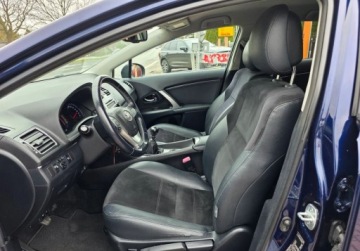 Toyota Avensis III Wagon Facelifting 2.0 D-4D 124KM 2013 Toyota Avensis 2.0Dieselserwisprosto z Niemiec 2.0 Diesel 124KM, zdjęcie 10