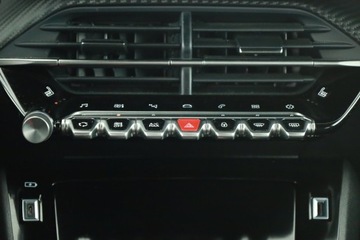 Peugeot 2008 II SUV 1.2 PureTech 130KM 2023 Peugeot 2008 1.2 PureTech, Salon Polska, zdjęcie 10