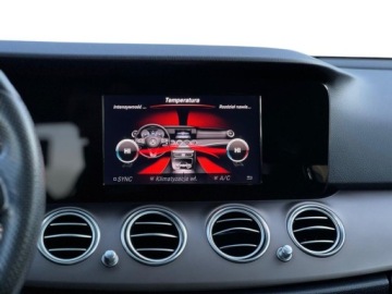 Mercedes Klasa E W213 Limuzyna 2.0 220d 194KM 2016 Mercedes-Benz Klasa E W213 Salon PL Automat Kamera Czujniki Pakiet Bu, zdjęcie 32