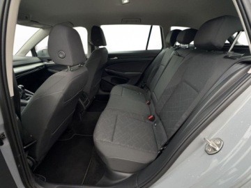 Volkswagen Golf VIII Variant 1.5 TSI 130KM 2023 Volkswagen Golf 1.5 TSI 130KM EVO Life, Serwis ASO, Gwarancja, MALY PRZEBI, zdjęcie 29