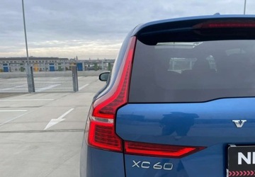 Volvo XC60 II Crossover T4 190KM 2019 Volvo XC 60 RDESIGN T4 /Dark /HeadUP /Harmann /Panorama *SalonPL*FVAT23%, zdjęcie 16