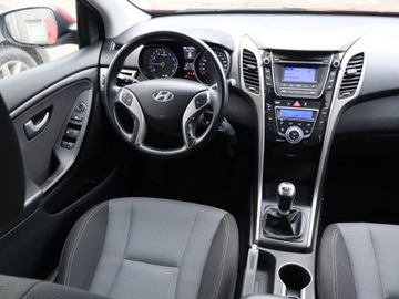 Hyundai i30 II Hatchback 3d 1.6 GDI 135KM 2014 Hyundai i30 1.6 GDI, Salon Polska, Klima, zdjęcie 6