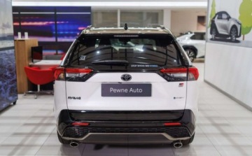 Toyota RAV4 V SUV Plug-In Facelifting 2.5 Hybrid Dynamic Force 306KM 2025 Toyota RAV4 2.5 Plug-In Hybrid GR Sport 4x4 FV23 2.5 Hybryda 306KM, zdjęcie 3