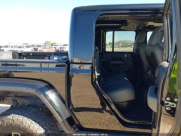Jeep Gladiator 2024 Jeep Gladiator 2024r., 4x4, 3.6L 3.6 Benzyna 285KM, zdjęcie 9