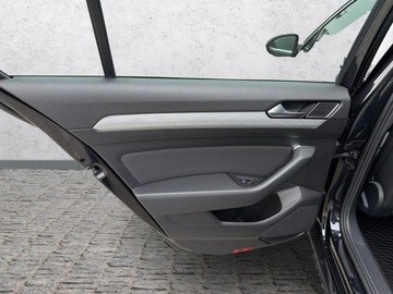 Volkswagen Passat B8 Variant Facelifting 1.5 TSI EVO 150KM 2022 Volkswagen Passat 1.5 TSI / 150 KM DSG Bussines Sa, zdjęcie 34