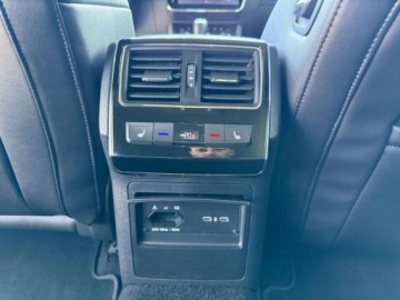 Skoda Superb III Kombi Facelifting 2.0 TDI SCR 200KM 2022 Skoda Superb 2.0TDI 200KM STYLE DSGPodrzewane FoteleNiski PrzebiegKameraFV, zdjęcie 36