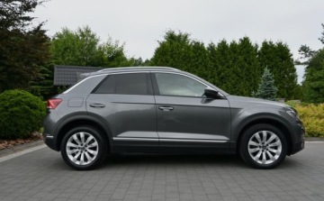 Volkswagen T-Roc I SUV 1.5 TSI ACT 150KM 2021 Volkswagen T-Roc 1,5 TSI 150 KM DSG R-LINE Nawigacja Kamera DIGITAL FULL L, zdjęcie 8