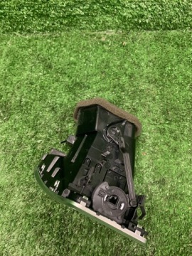 8T2820901, Lüftungsgitter des lüfters Armaturenbrett konsole links vorne vorne AUDI A5 8T 8T2820901 | thumb 2