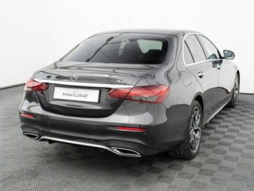 Mercedes Klasa E W213 Limuzyna Facelifting 2.0 220d 200KM 2022 Mercedes E 220 WD6478S#220 d 4-Matic AMG Podgrz.f, zdjęcie 4